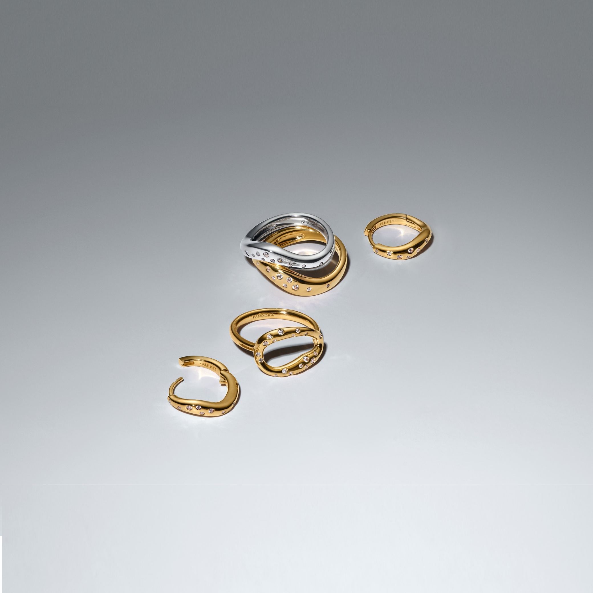 2026 ESSENCE系列新品 戒指$3,680起 耳環$4,080