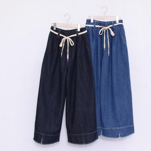 開衩打摺丹寧褲