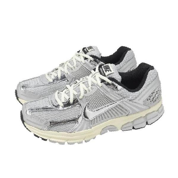 Nike Zoom Vomero 5 復古緩震慢跑鞋
